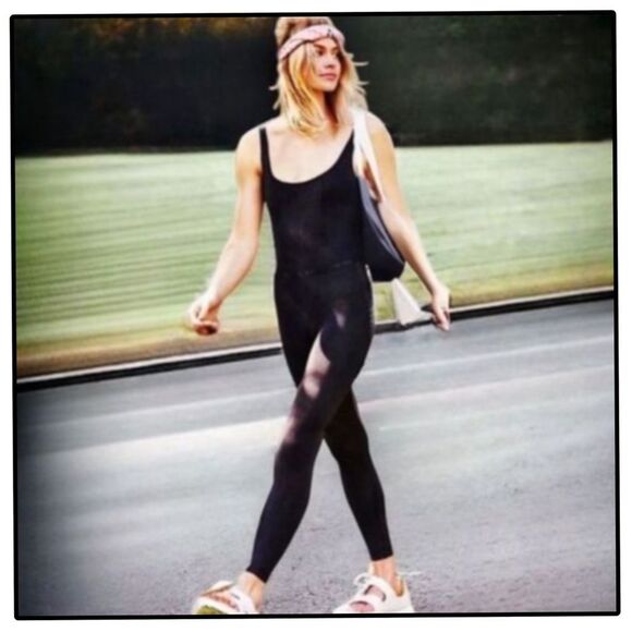 ⚠️SOLD⚠️MC⚠️10/29/24⚠️Free People Movement Good Karma Onesie - Picture 16 of 16